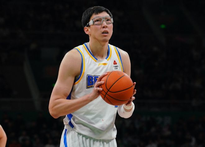 联赛第一!北京轻取山东豪取5连胜 周琦两双桑普森布朗均22分